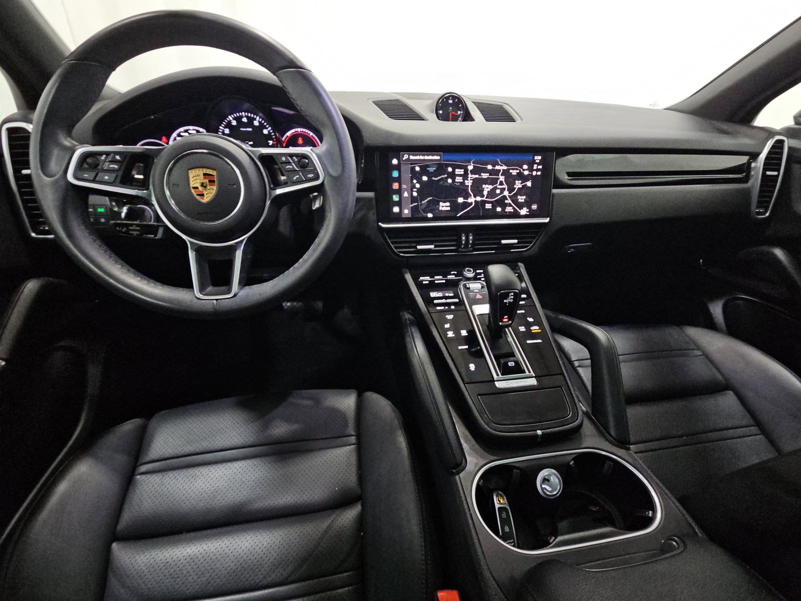 Used 2023 Porsche Cayenne AWD/4WD image 15