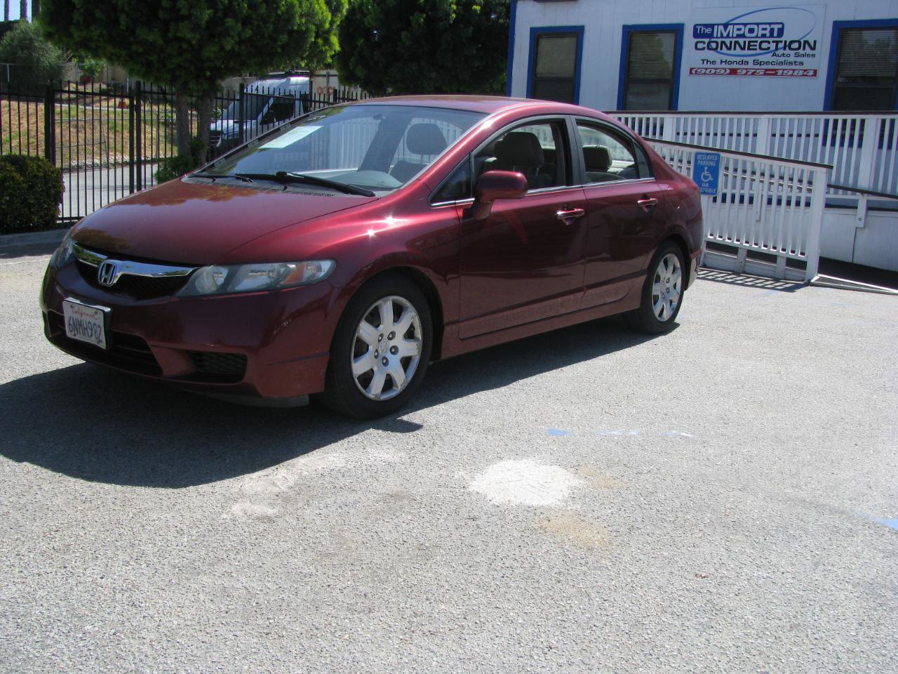 Used 2010 Honda Civic LX image 2