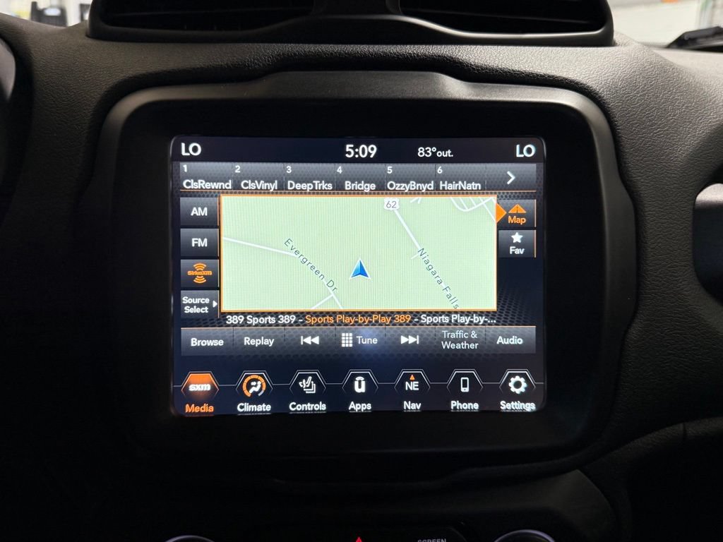 Certified 2022 Jeep Renegade Limited AWD/4WD image 10