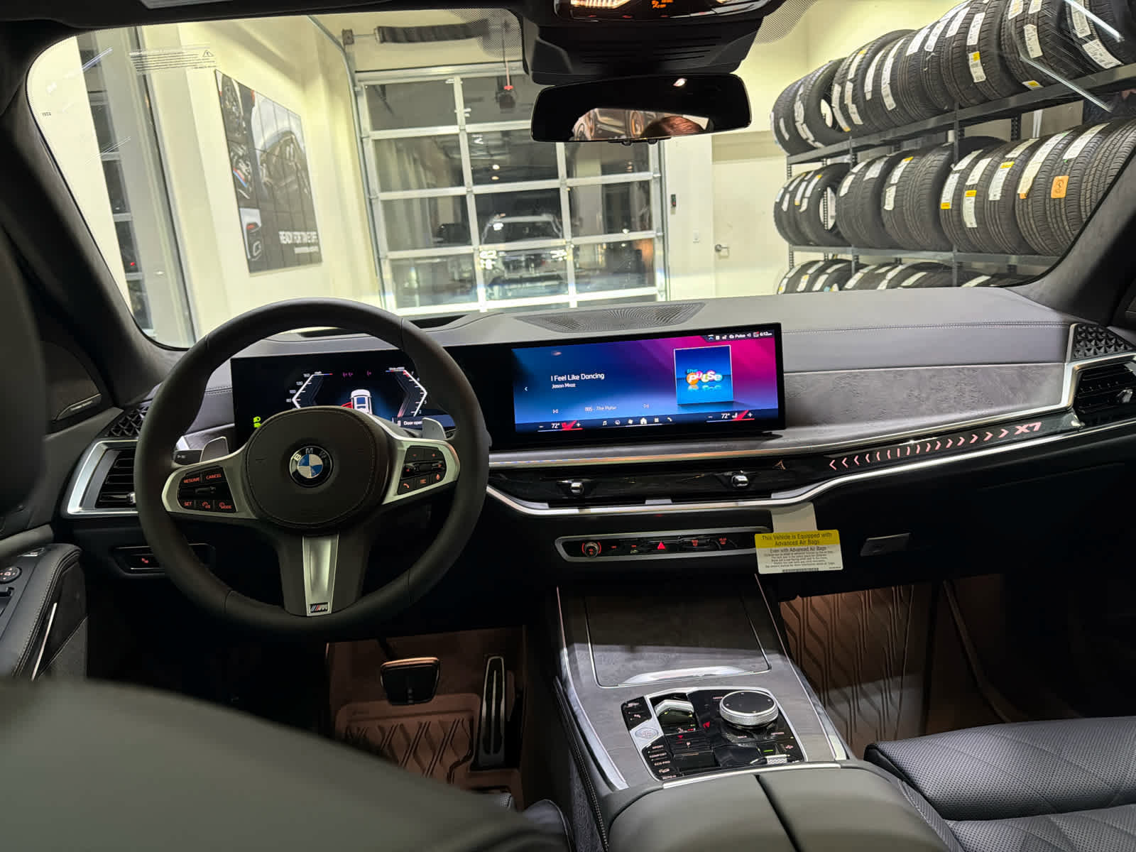 New 2026 BMW X7 xDrive40i w/ M Sport Package image 17