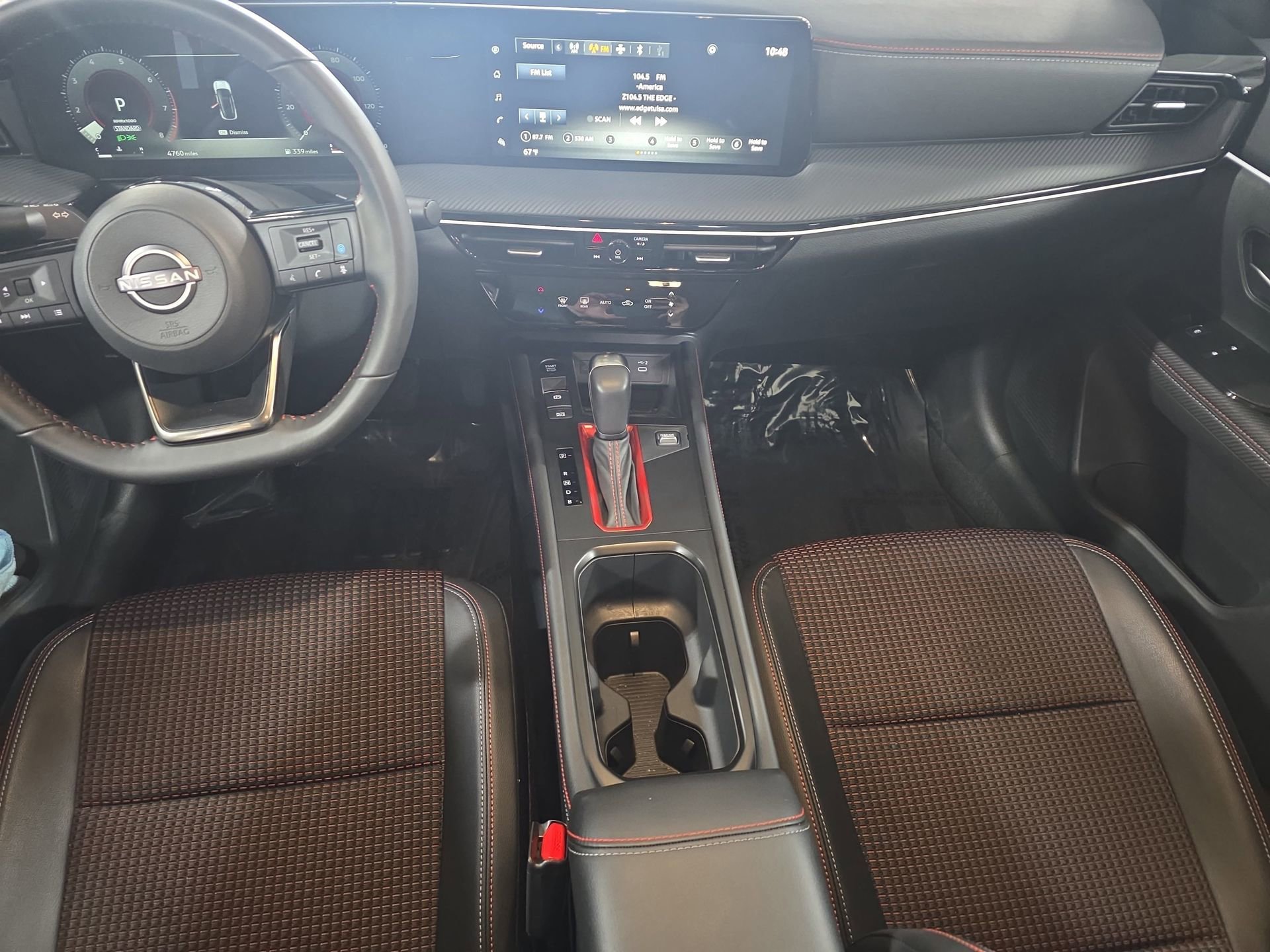 Certified 2025 Nissan Kicks SR image 9