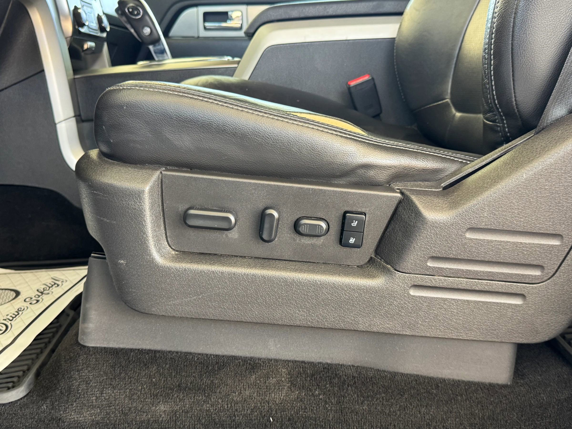 Used 2013 Ford F150 FX4 w/ Luxury Equipment Group image 18