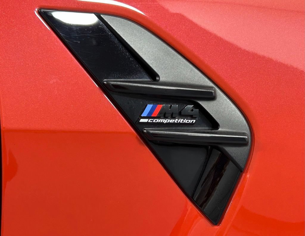 Used 2021 BMW M4 Competition w/ Executive Package RWD image 10