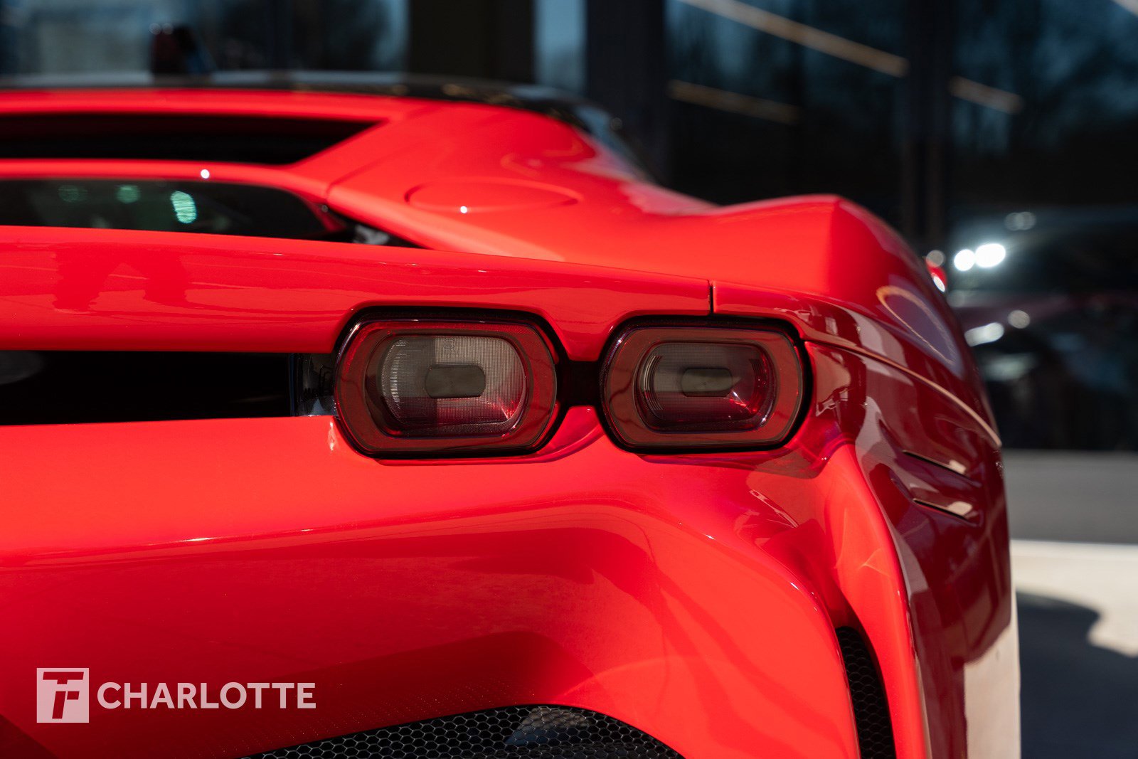 Used 2021 Ferrari SF90 Stradale image 18