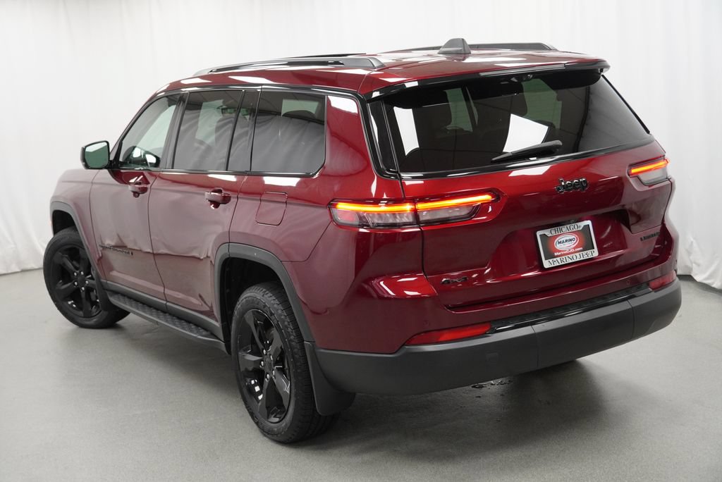 Certified 2025 Jeep Grand Cherokee L Limited w/ Luxury Tech Group II AWD/4WD image 13