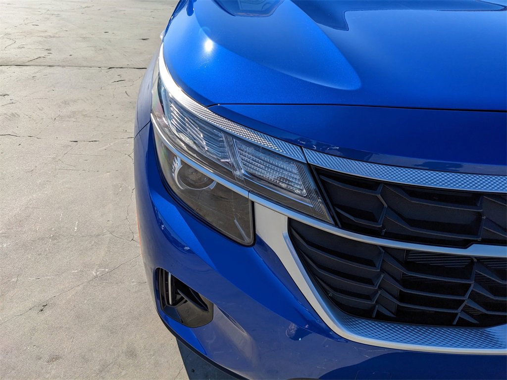 Certified 2024 Kia Seltos LX image 11