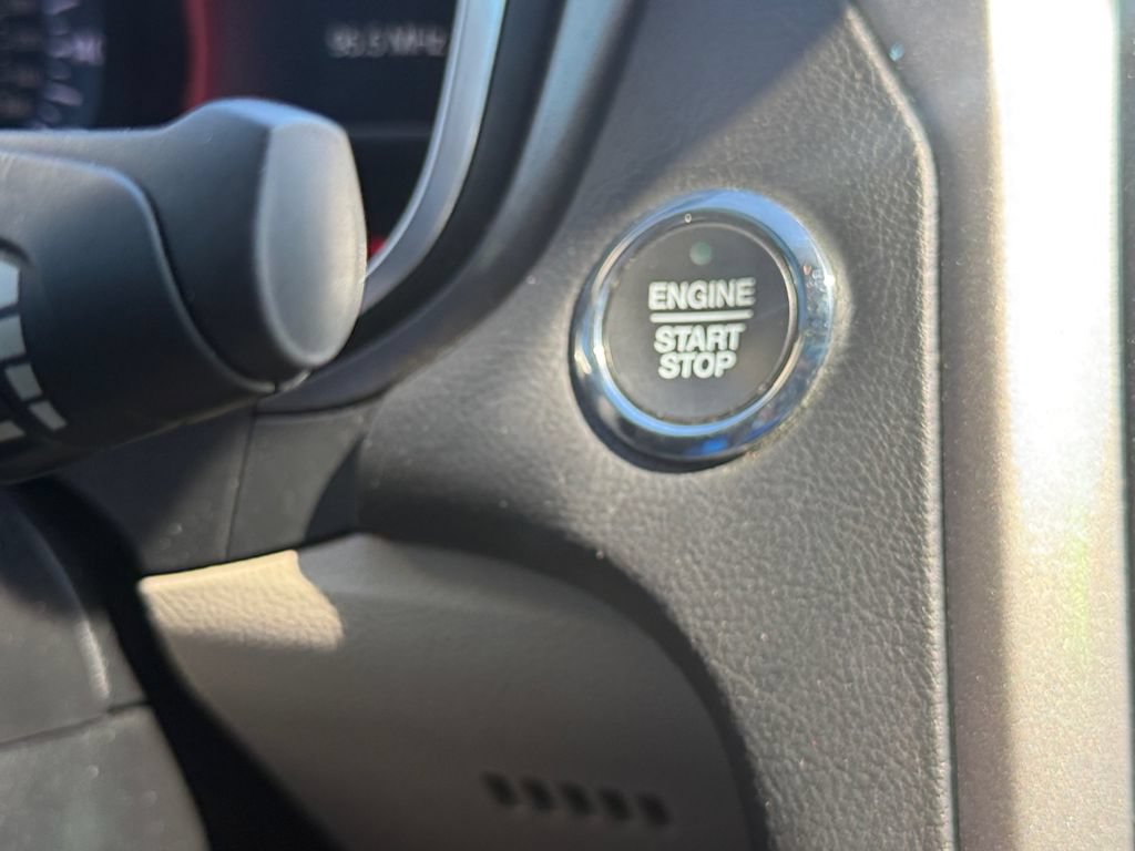 Used 2019 Ford Fusion SEL FWD image 19