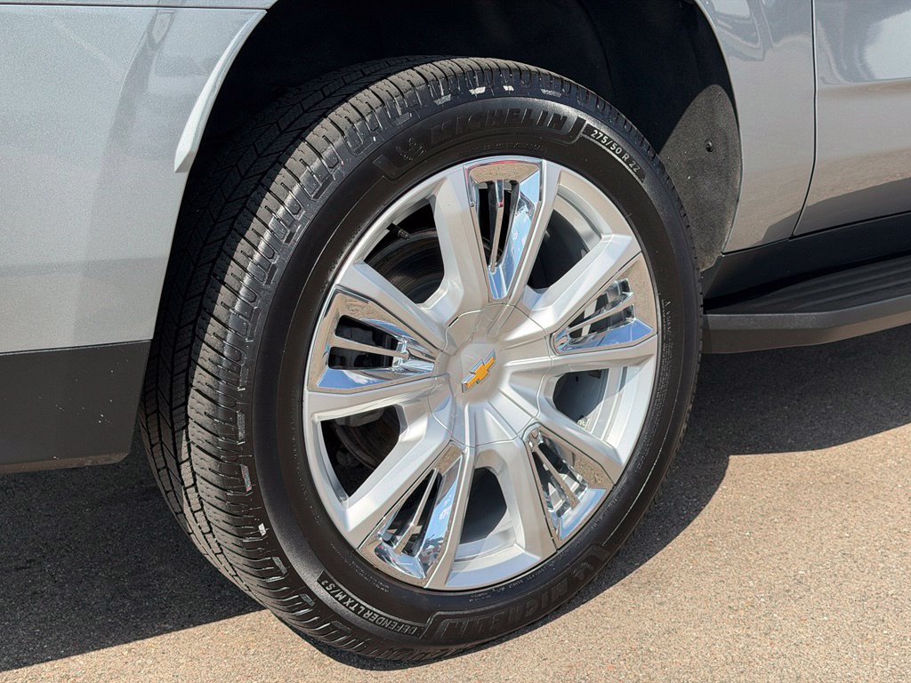 Used 2023 Chevrolet Suburban High Country w/ Max Trailering Package AWD/4WD image 28