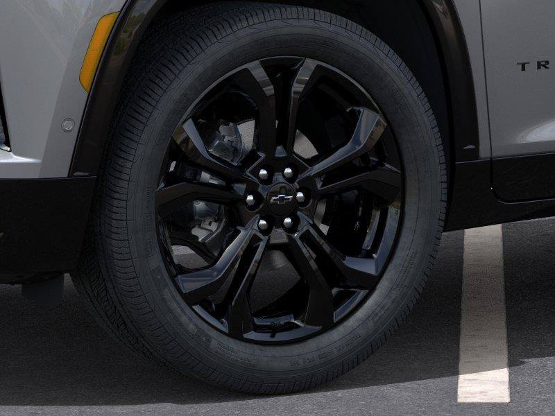 New 2027 Chevrolet Traverse RS w/ LPO, Floor Liner Package FWD image 9