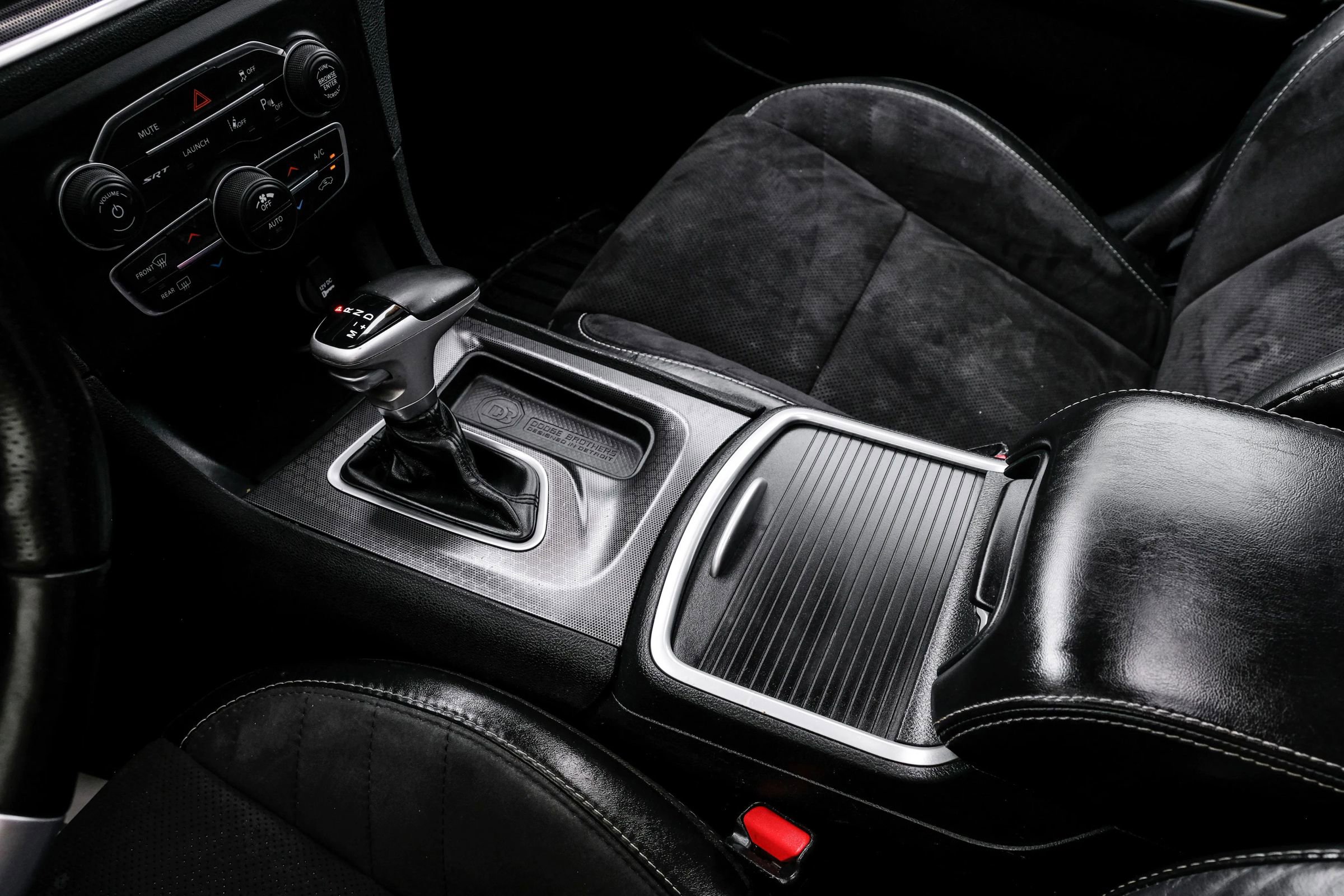 Used 2018 Dodge Charger SRT w/ Harman/Kardon Audio Group RWD image 27