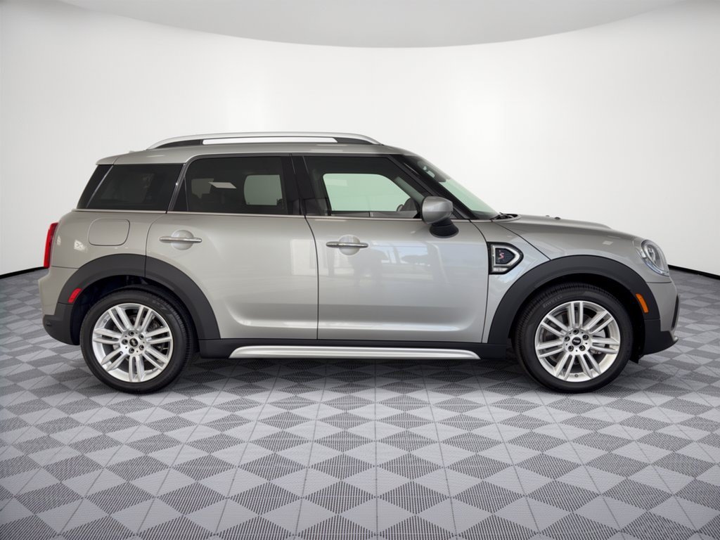 Certified 2024 MINI Cooper Countryman S FWD image 8