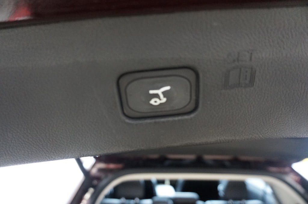 Used 2024 Ford Edge SEL w/ Convenience Package image 9