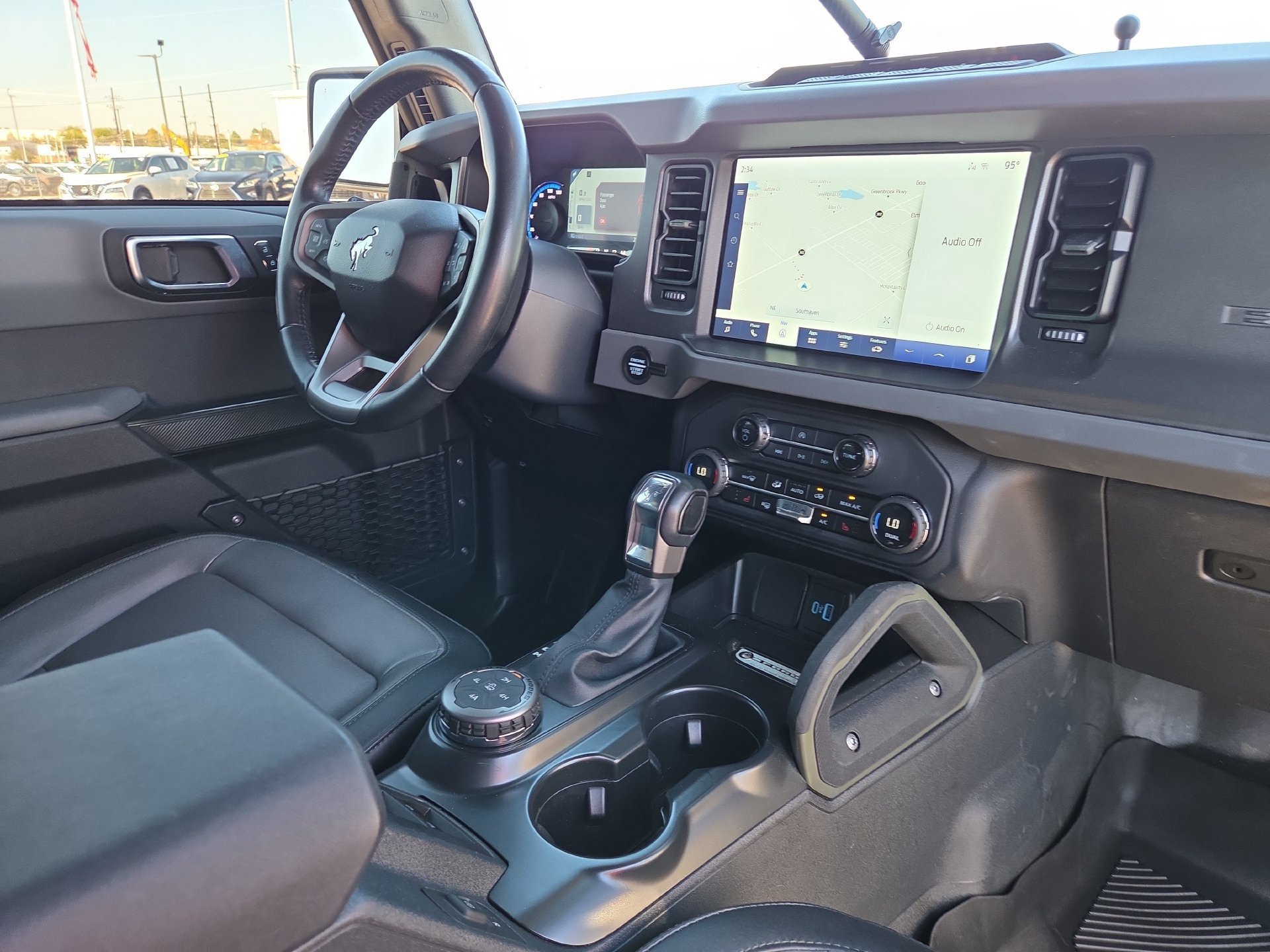 Used 2024 Ford Bronco Everglades AWD/4WD image 17