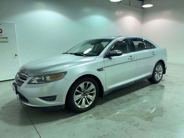 Used 2010 Ford Taurus Limited image 3