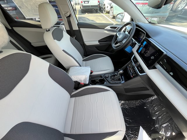 New 2026 Volkswagen Taos SE AWD/4WD image 5