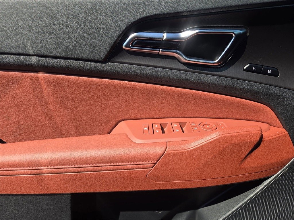 New 2026 Kia Sportage SX image 16