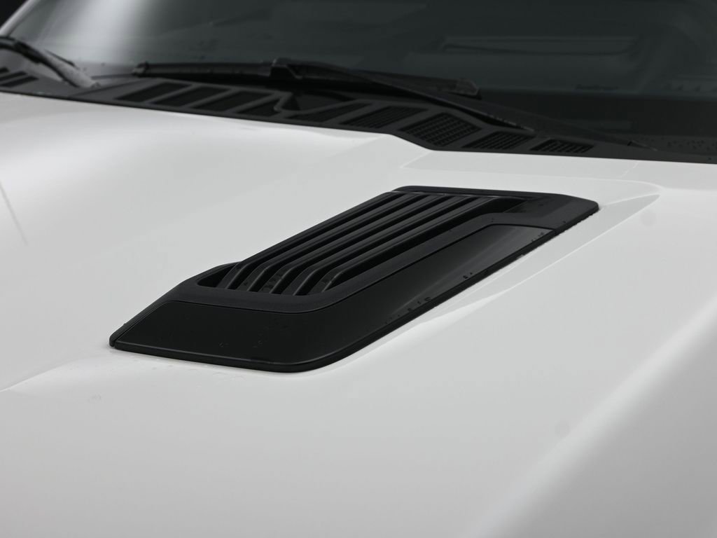 New 2025 Ford F150 Platinum w/ Equipment Group 702A High image 16