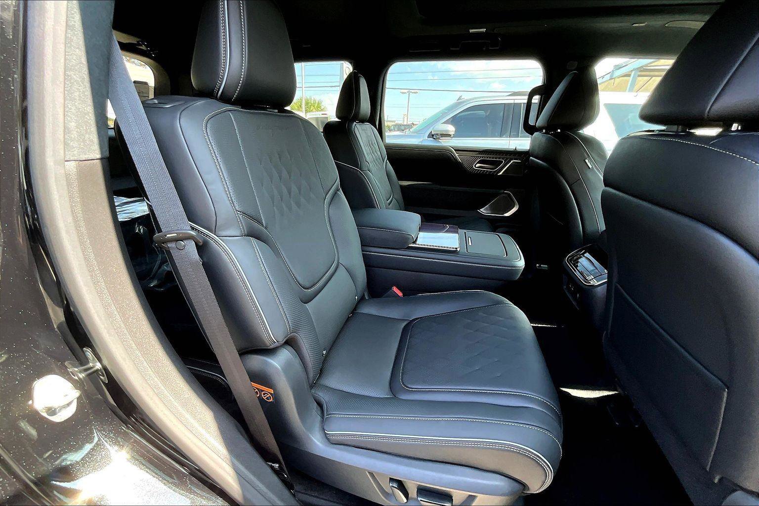 New 2026 INFINITI QX80 Autograph image 21