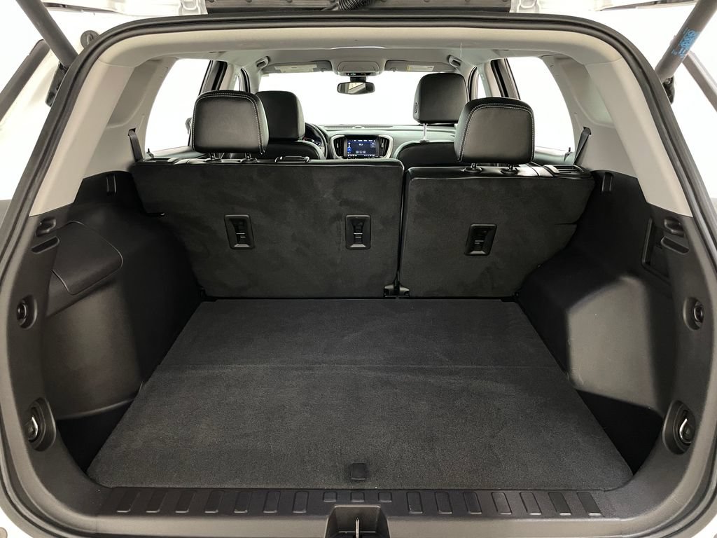 Certified 2024 GMC Terrain SLT AWD/4WD image 44