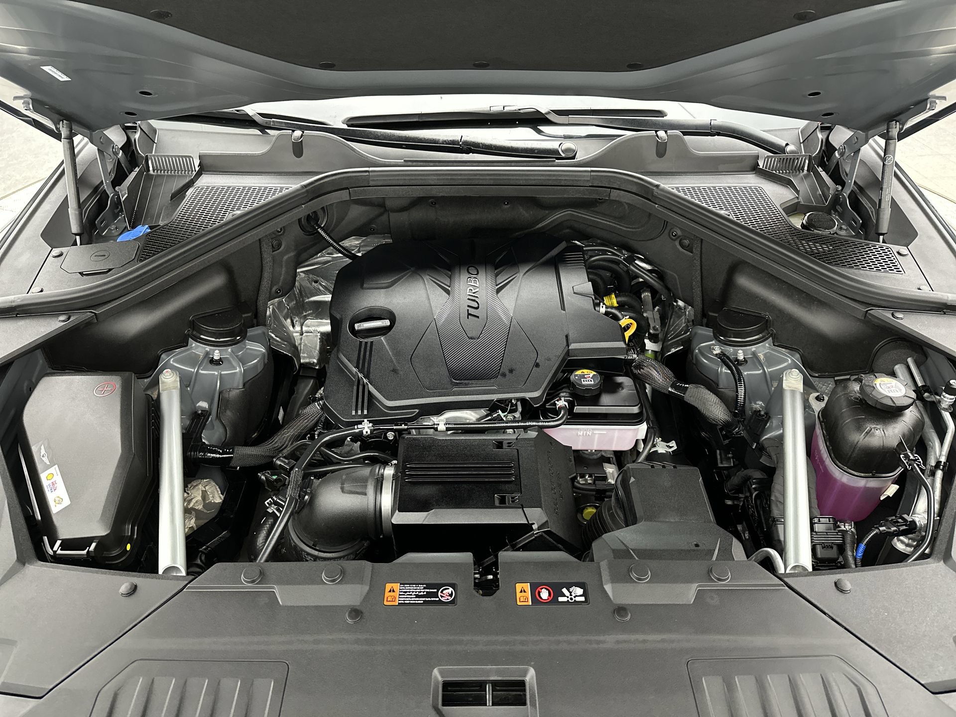 Certified 2026 Genesis GV80 2.5T Advanced AWD/4WD image 27