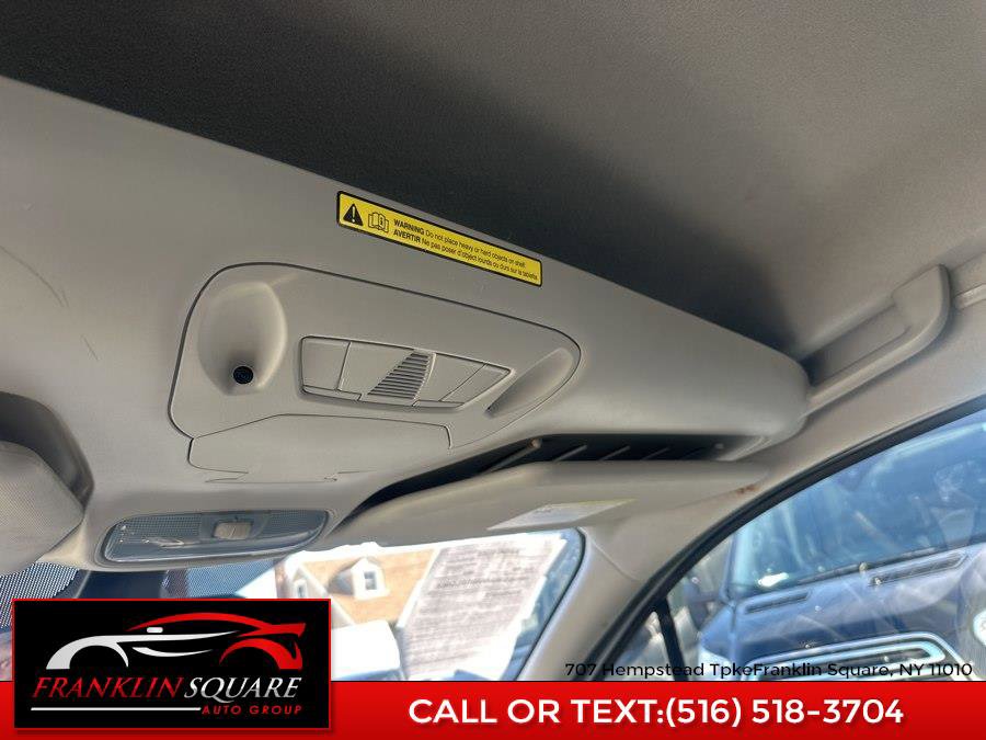 Used 2019 Ford Transit Connect XL image 41