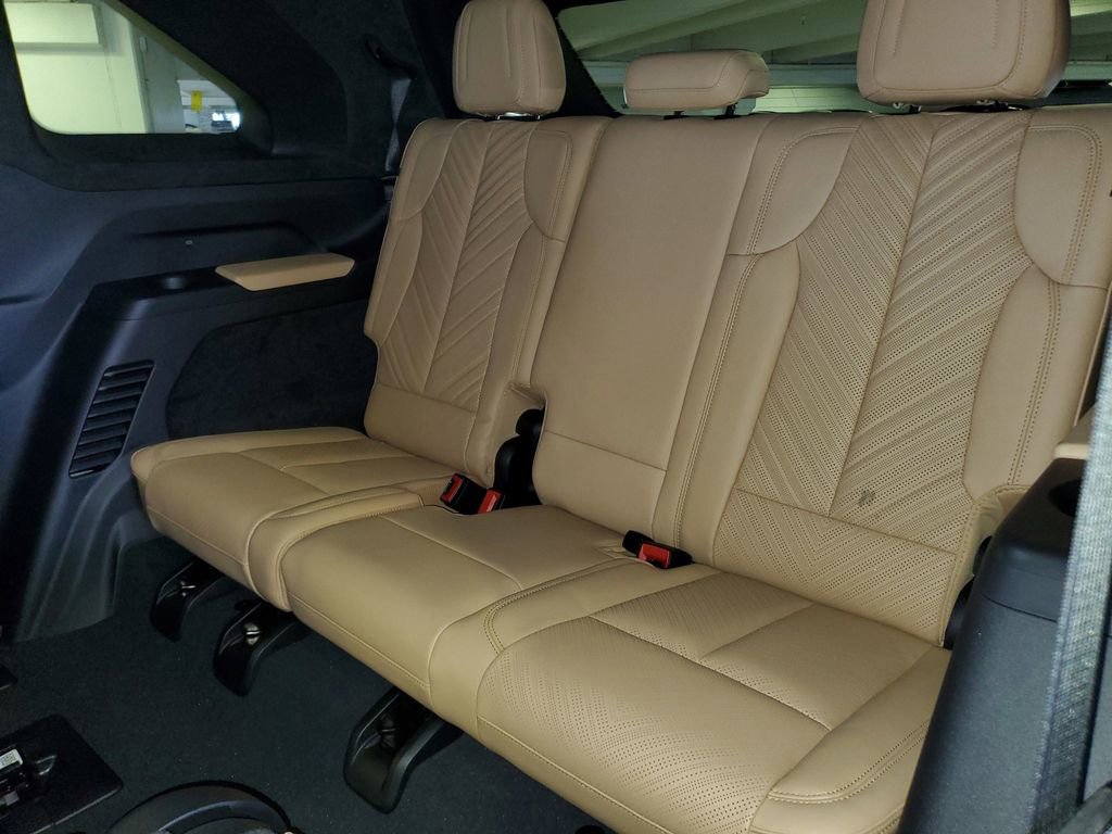 New 2026 Cadillac Escalade IQ Luxury 2 image 12