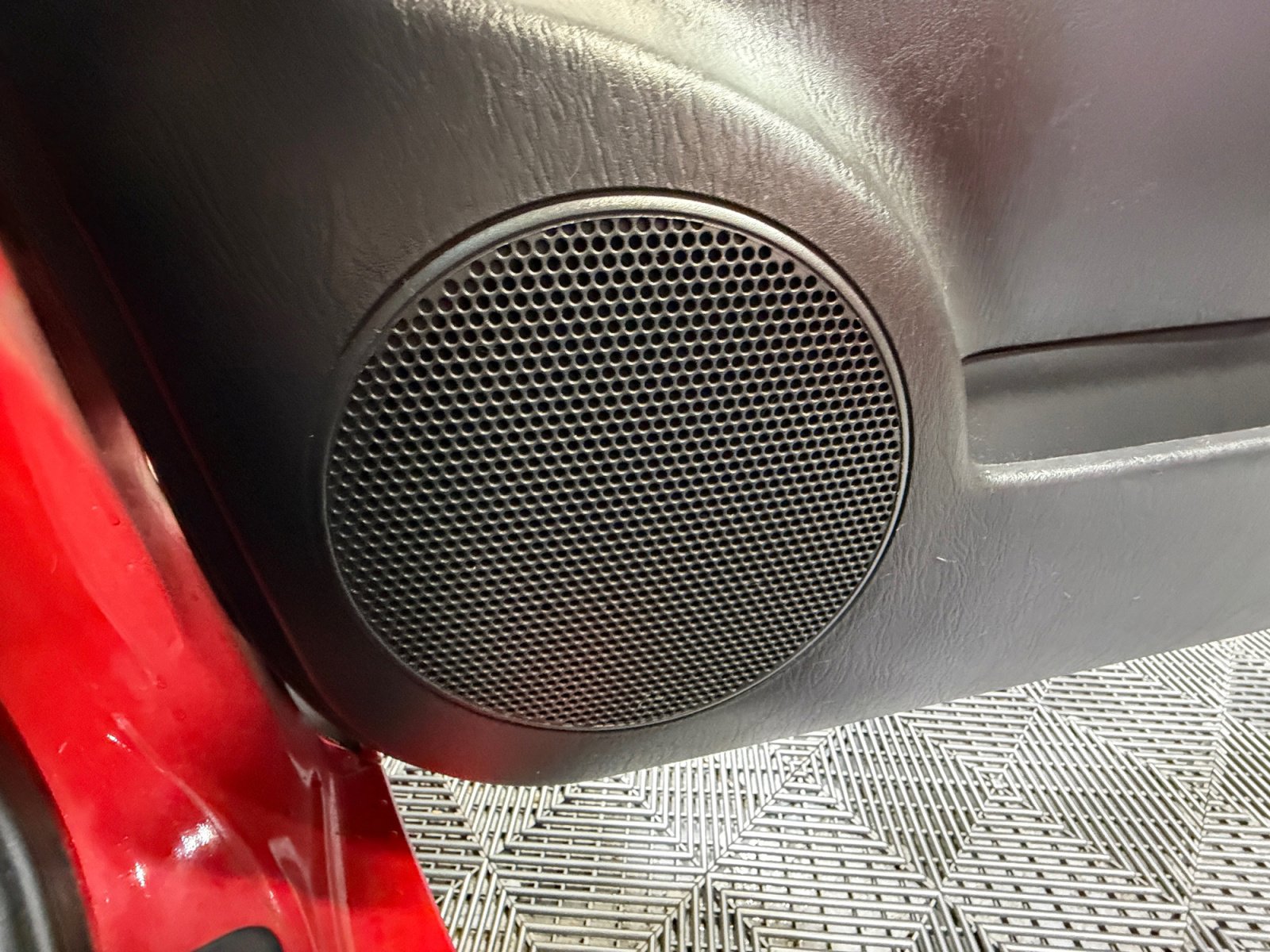 Used 2003 Toyota Matrix AWD image 27