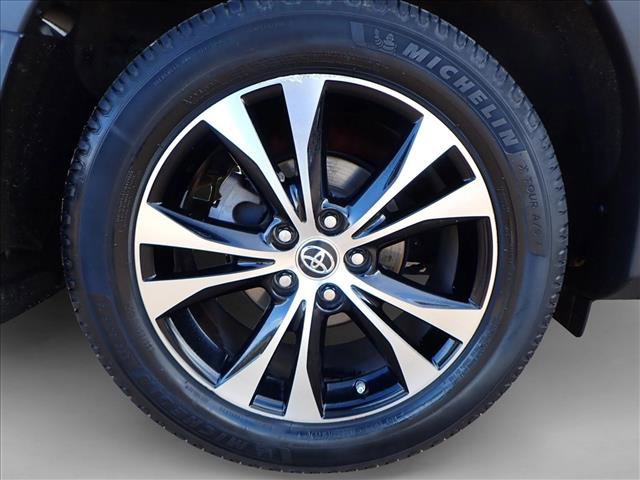 Used 2015 Toyota RAV4 Limited w/ Technology Package image 5