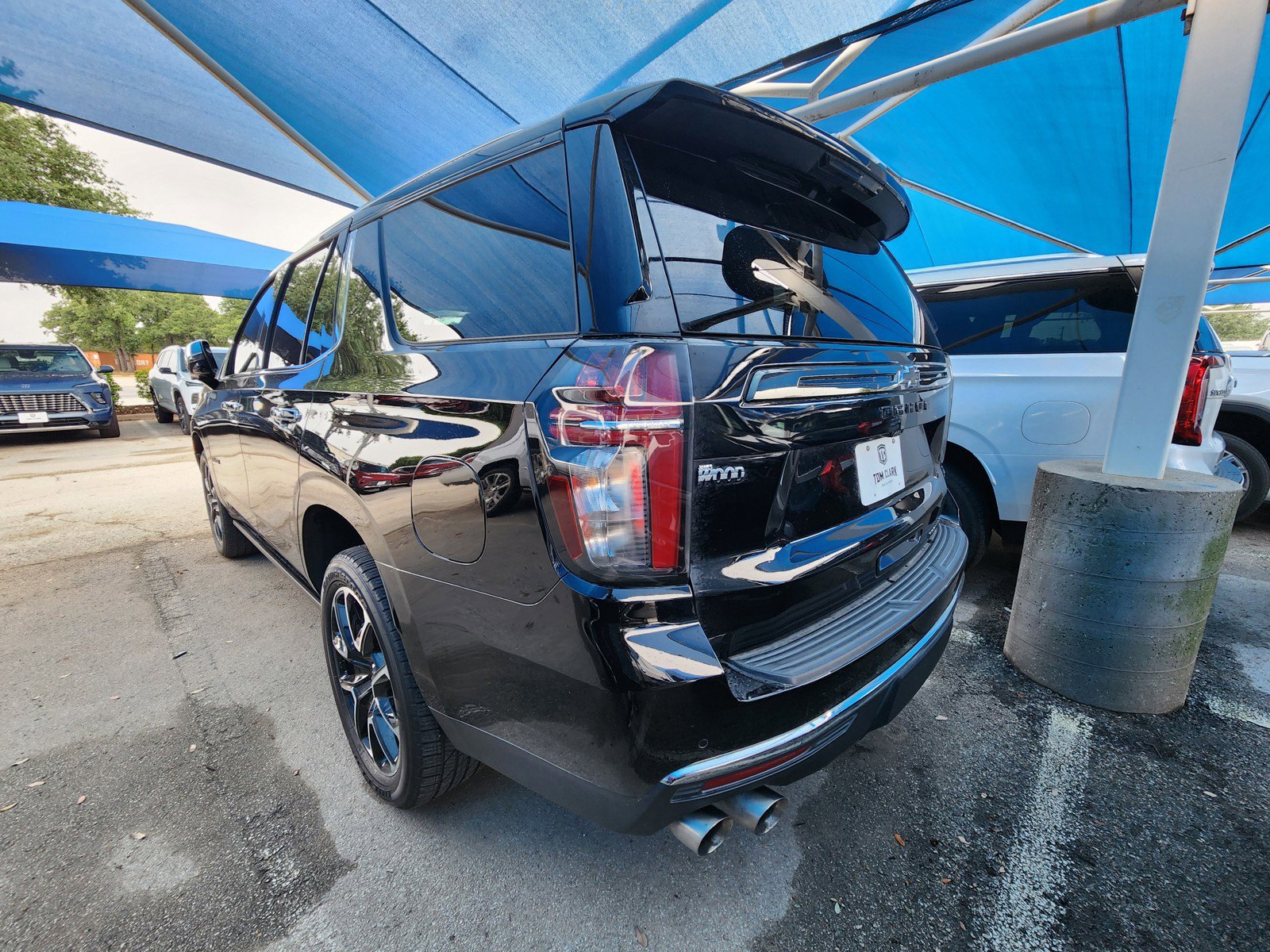 Used 2023 Chevrolet Tahoe Premier w/ Texas Edition AWD/4WD image 3