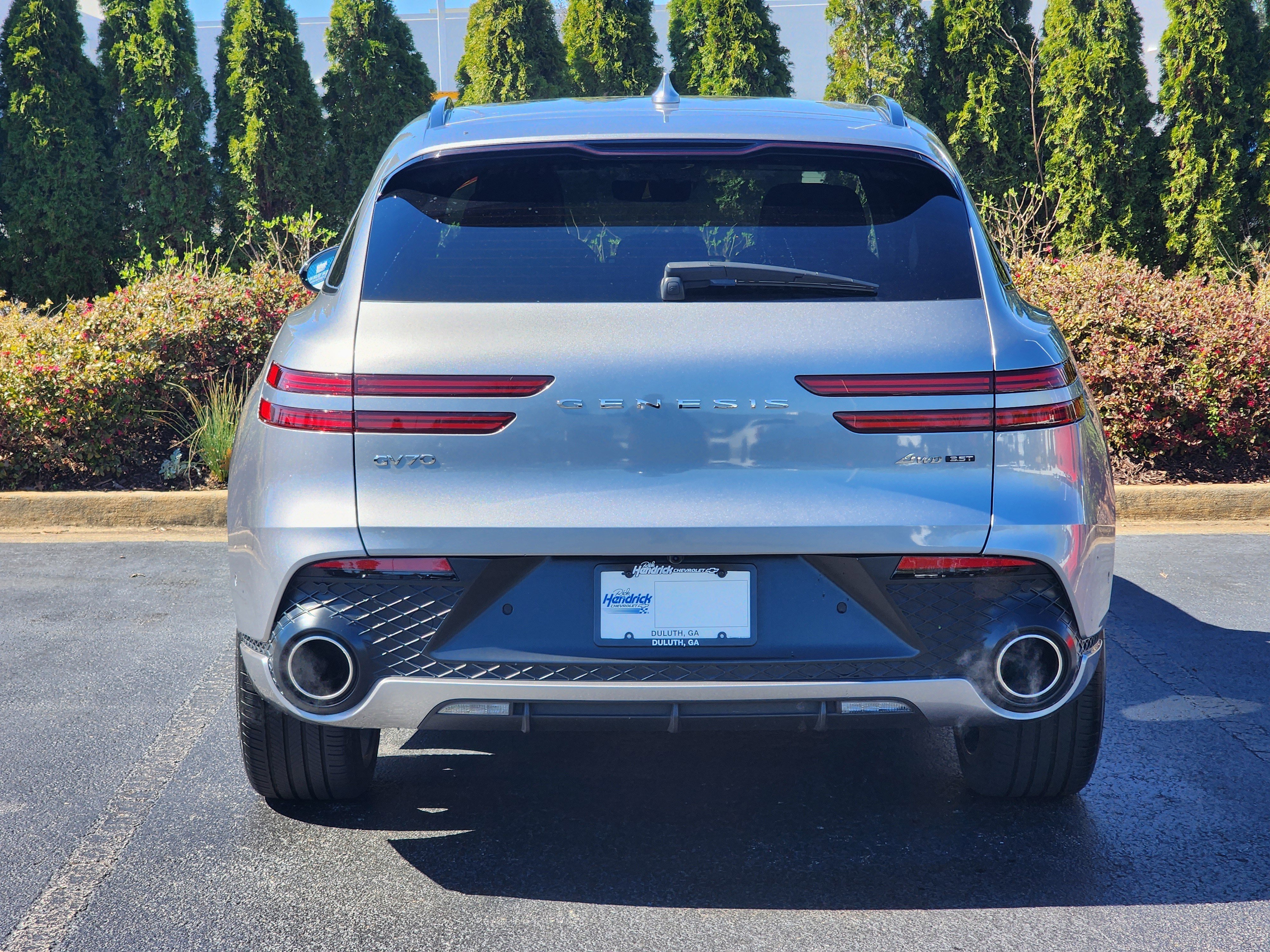 Used 2024 Genesis GV70 3.5T Sport w/ Sport Prestige Package image 8