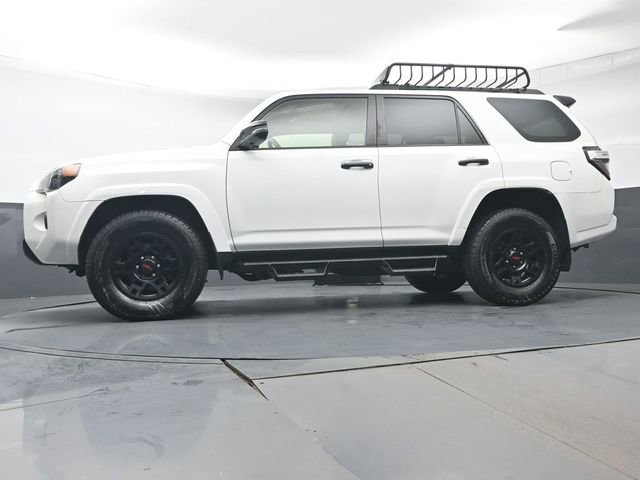 Certified 2021 Toyota 4Runner Venture w/ Moonroof Package AWD/4WD image 31