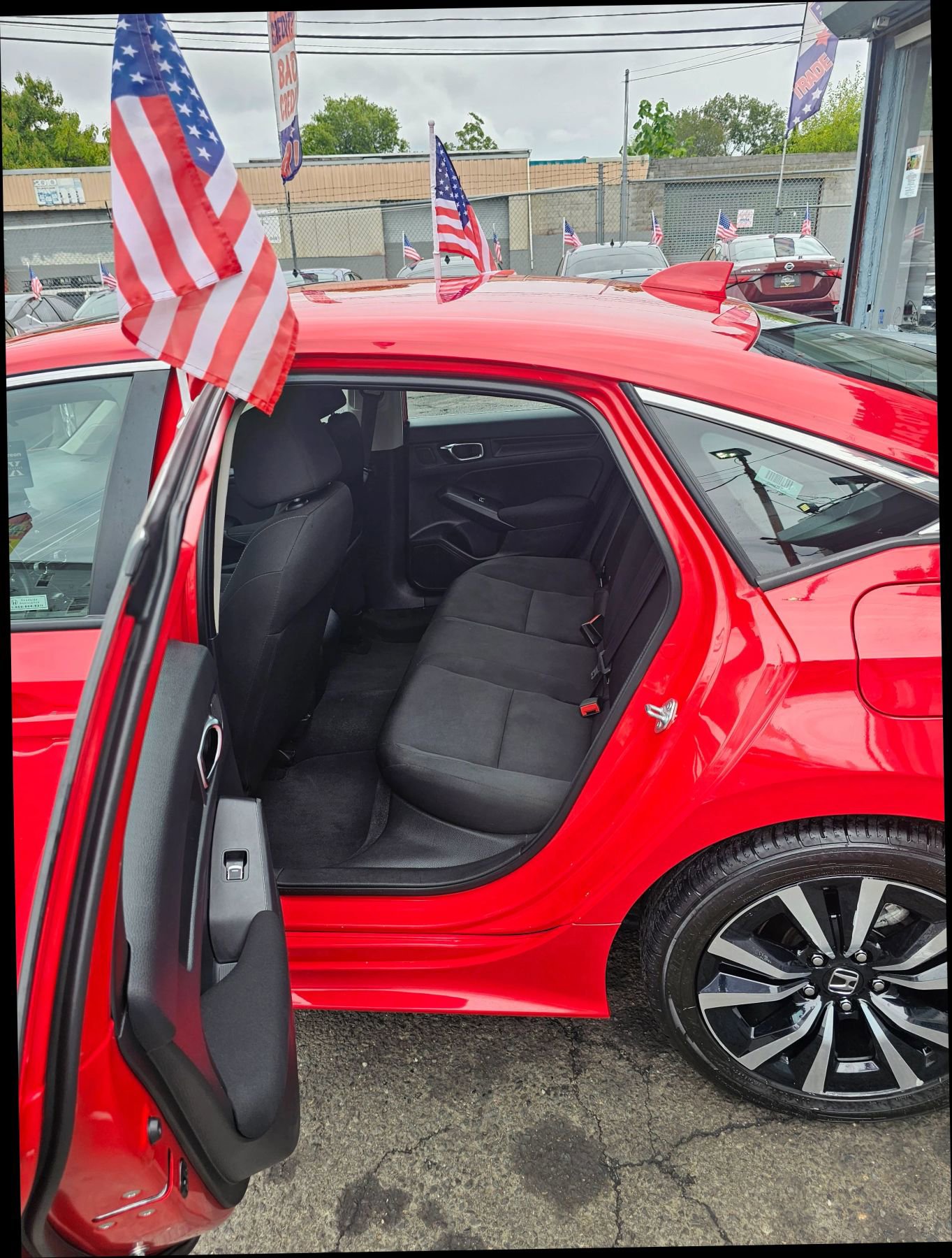 Used 2022 Honda Civic EX image 8