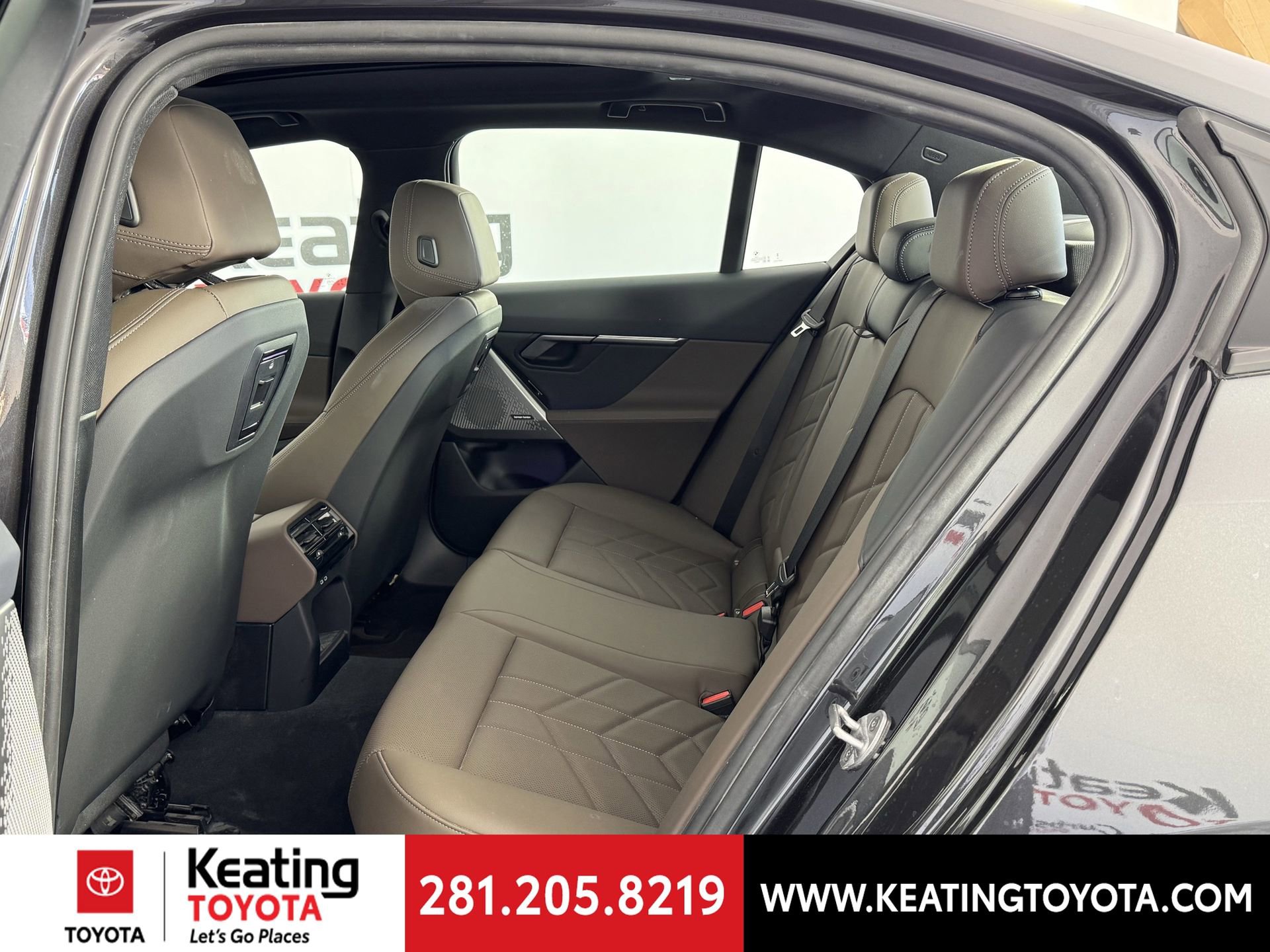 Used 2026 BMW 530i xDrive image 15