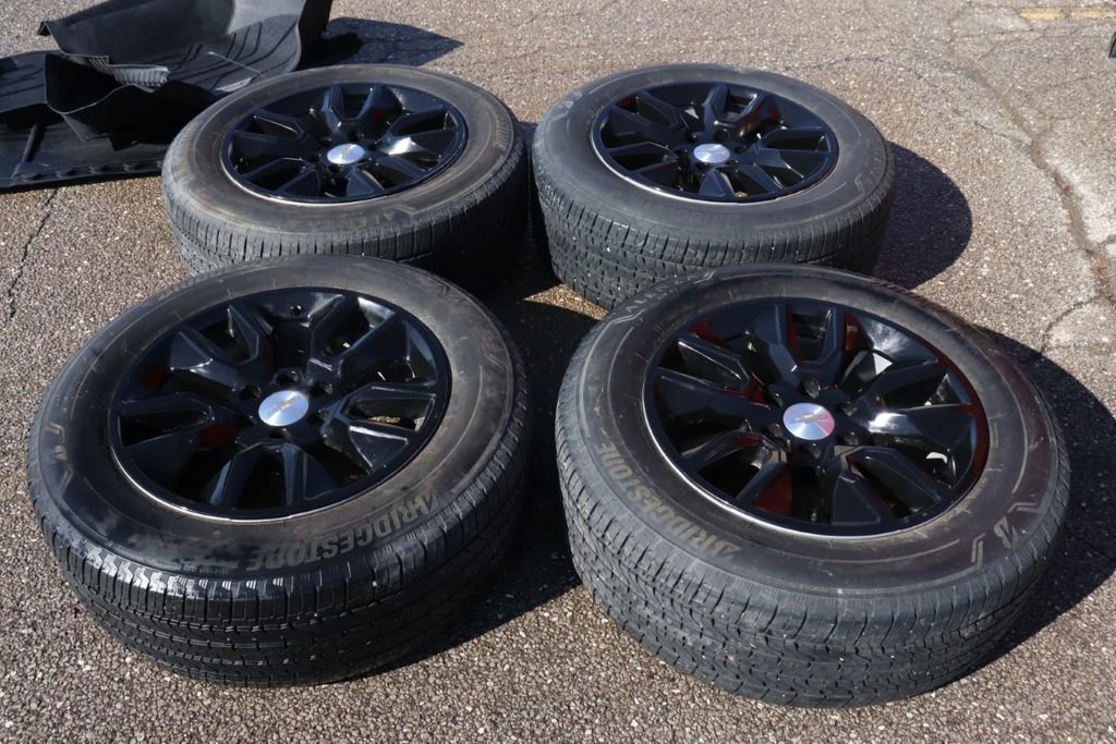 Used 2021 Chevrolet Silverado 1500 Custom image 53