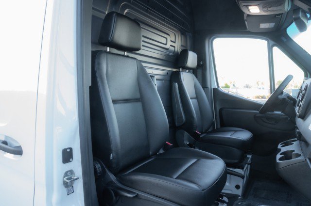 New 2025 Mercedes-Benz Sprinter 2500 image 16