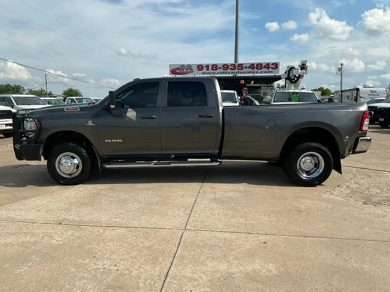 Used 2022 RAM 3500 Tradesman AWD/4WD image 2