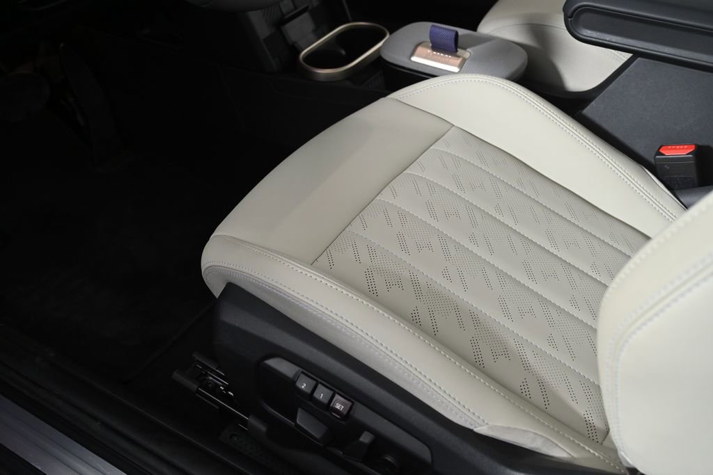 Certified 2025 MINI Cooper S image 25