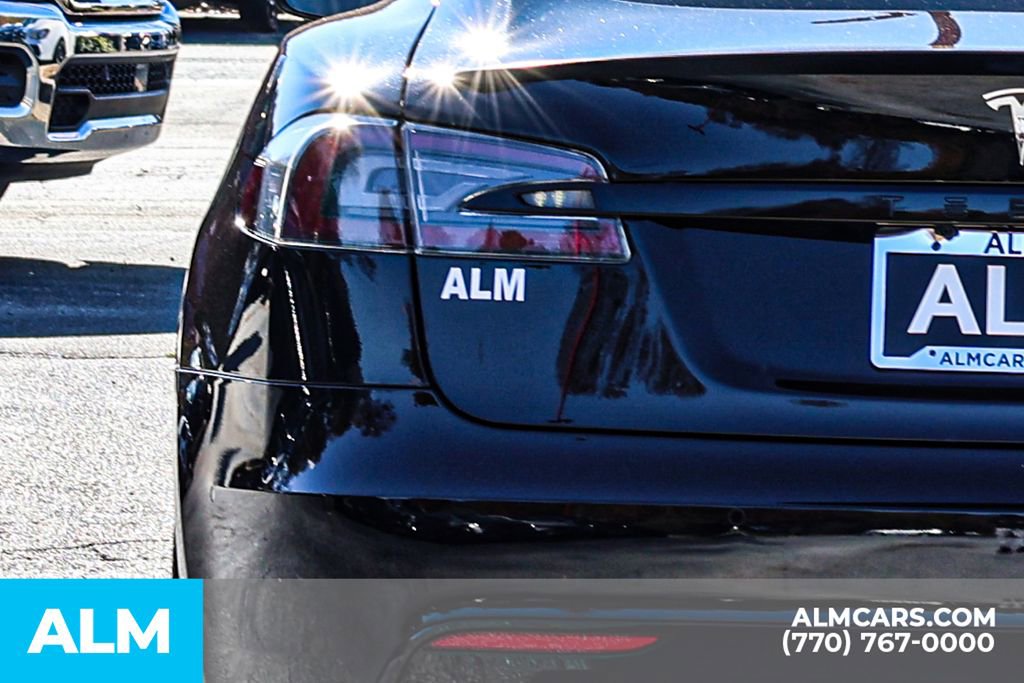 Used 2021 Tesla Model S Plaid image 13
