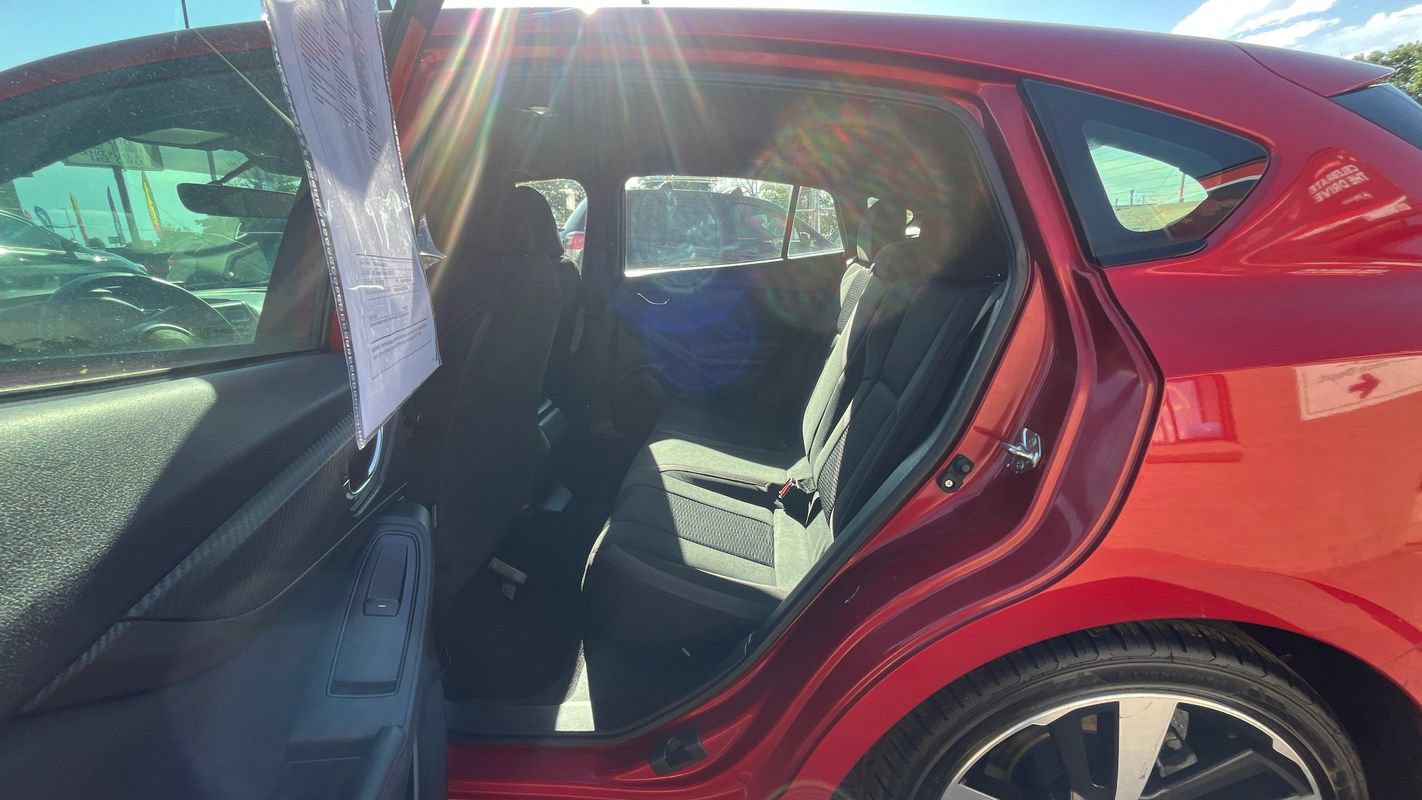 Used 2018 Subaru Impreza 2.0i Sport AWD/4WD image 20