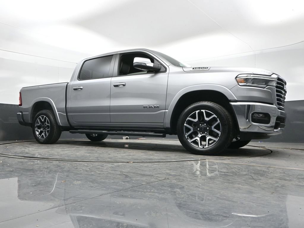 Used 2026 RAM 1500 Laramie AWD/4WD image 43
