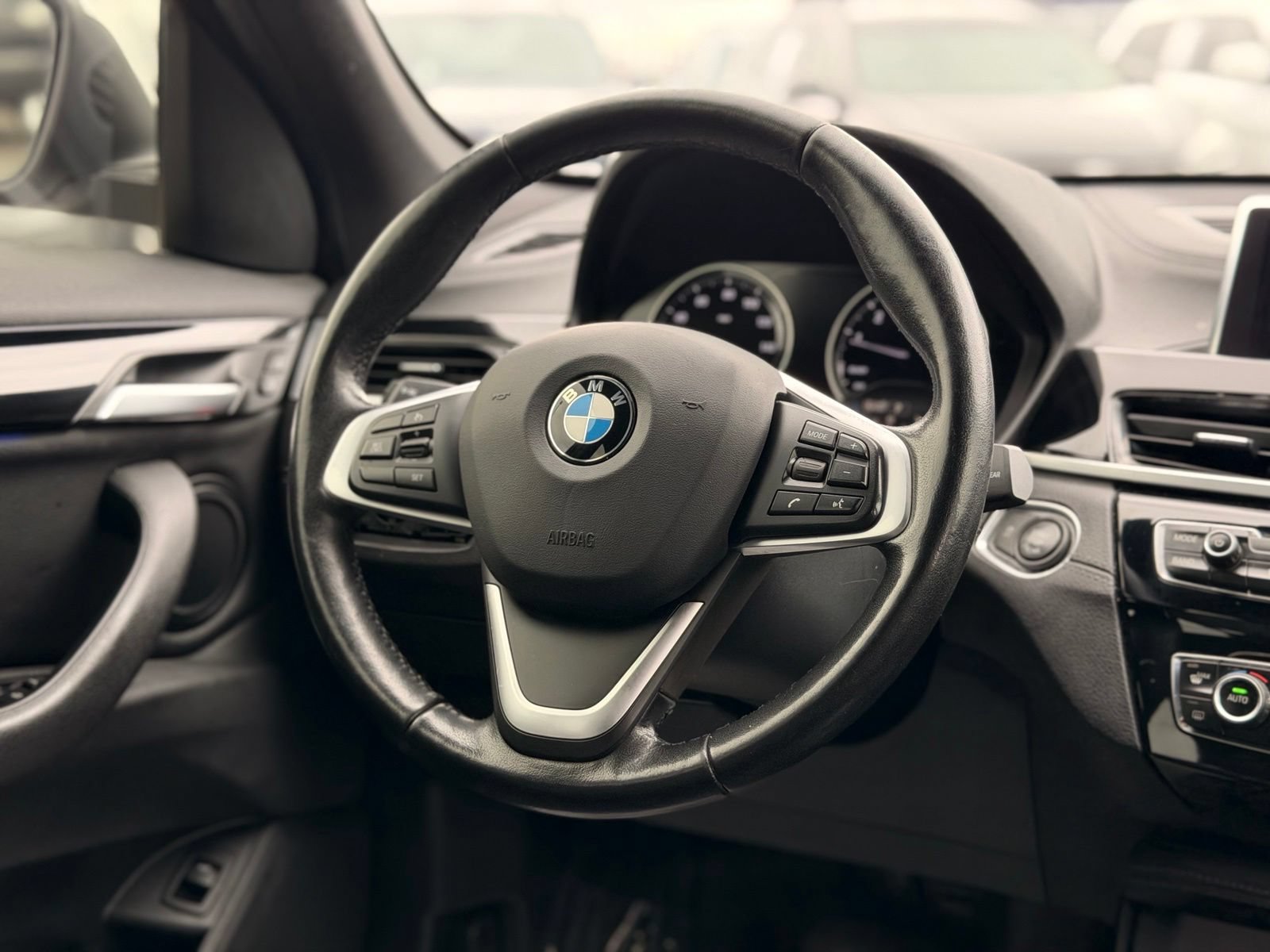 Used 2020 BMW X1 sDrive28i w/ Convenience Package FWD image 39