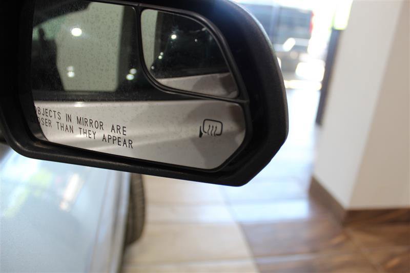 Used 2018 Ford Mustang Premium RWD image 12