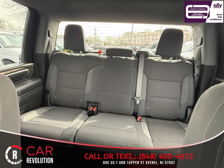 Used 2025 Chevrolet Silverado 3500 LT w/ Safety Package image 9