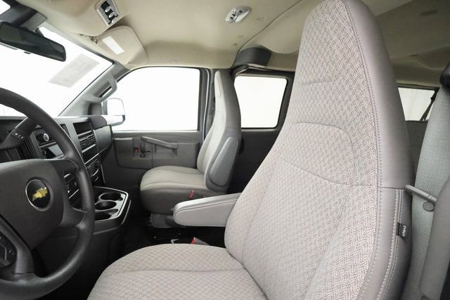 Used 2024 Chevrolet Express 3500 LT w/ LT Preferred Equipment Group RWD image 9