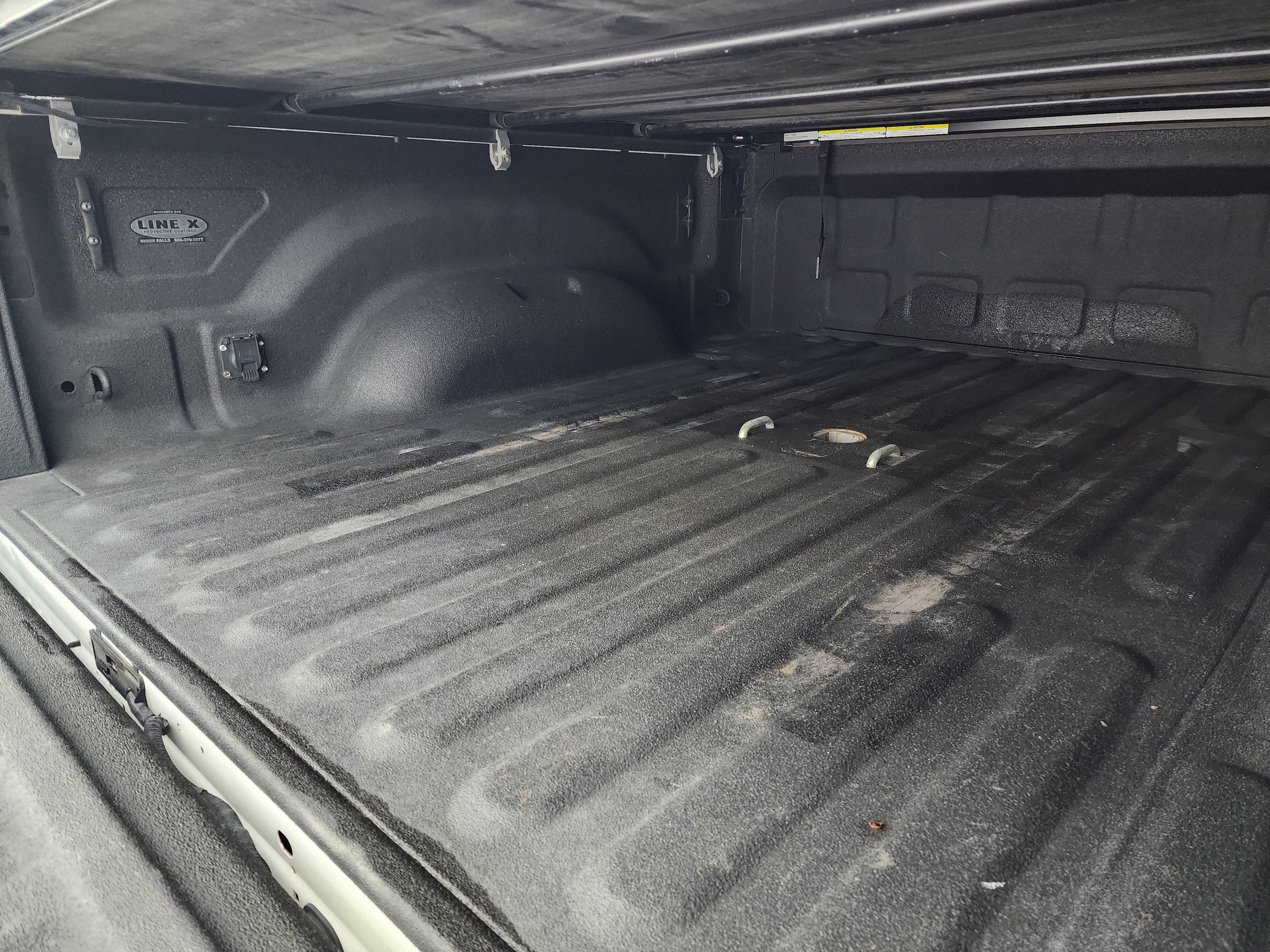 Used 2020 RAM 2500 Big Horn w/ Night Edition AWD/4WD image 5
