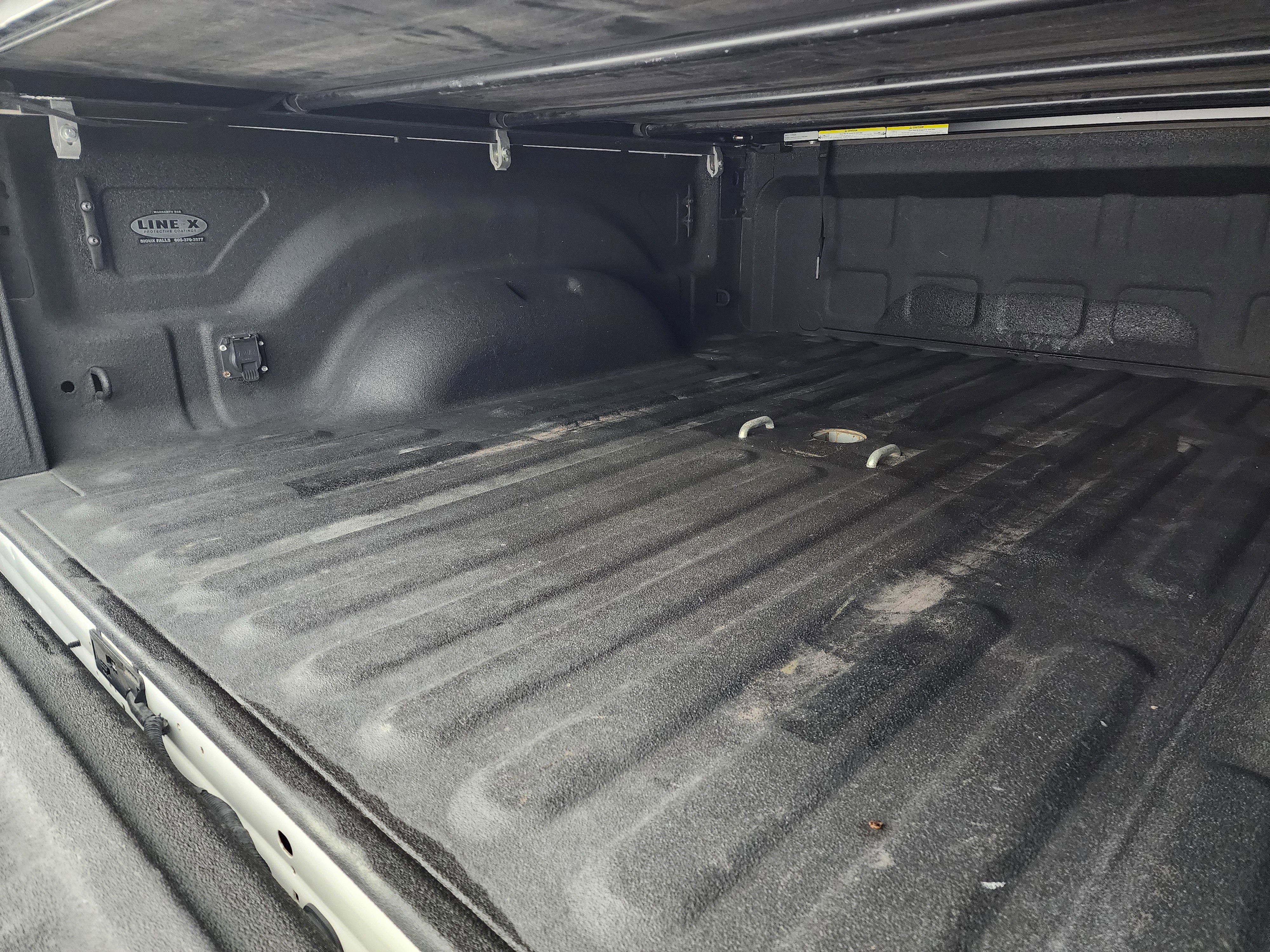 Used 2020 RAM 2500 Big Horn w/ Night Edition AWD/4WD image 5