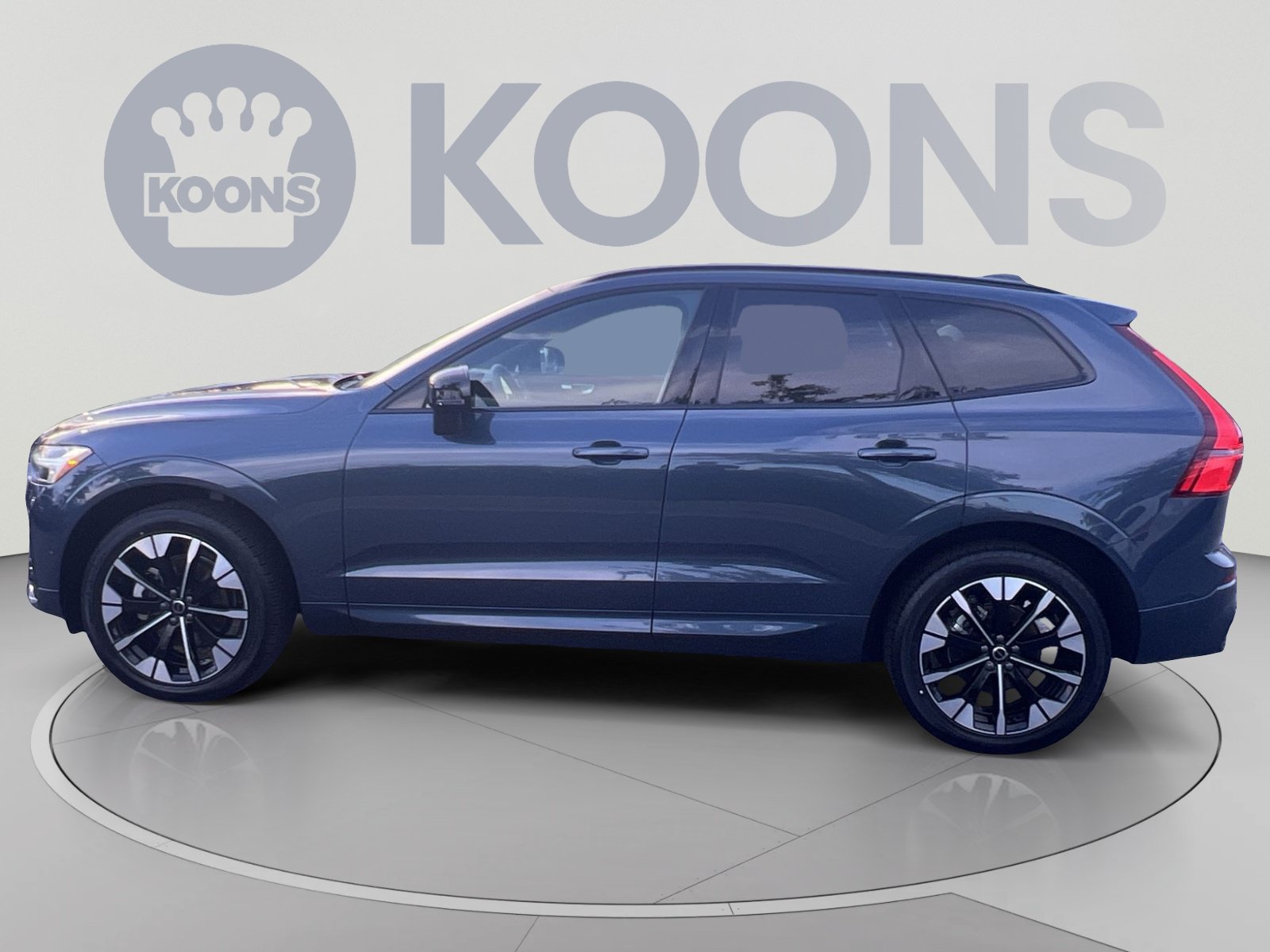 New 2026 Volvo XC60 B5 Plus w/ Protection Package Premier AWD/4WD image 13