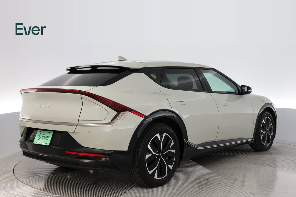 Used 2022 Kia EV6 Wind AWD/4WD image 3