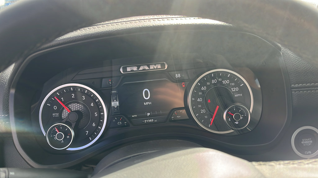 Used 2025 RAM 1500 Laramie w/ Sport Appearance Package AWD/4WD image 13