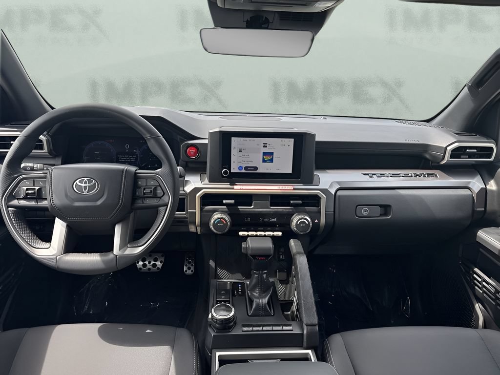 Used 2025 Toyota Tacoma TRD Sport AWD/4WD image 12